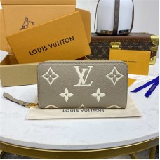 Louis Vuitton wallet  new 