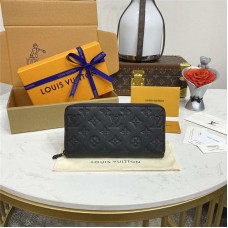 Louis Vuitton wallet  new 
