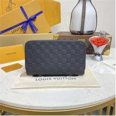 Louis Vuitton wallet  new 