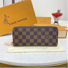Louis Vuitton wallet  new 