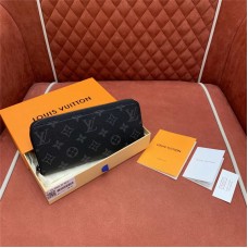 Louis Vuitton wallet  new 