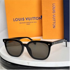Louis Vuitton Sunglasses new 