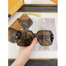 Louis Vuitton Sunglasses new 