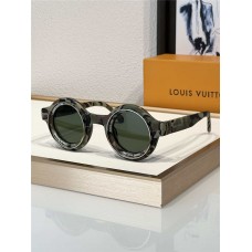 Louis Vuitton Sunglasses new 