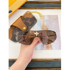 Louis Vuitton Sunglasses new 