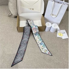 Scarf  new 