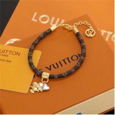 Louis Vuitton Jewelry  new 