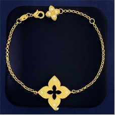 VCA Van Cleef & Arpels Jewelry new 
