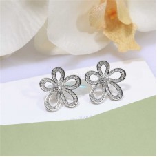 VCA Van Cleef & Arpels Jewelry new 