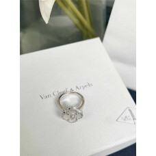 VCA Van Cleef & Arpels Jewelry new 