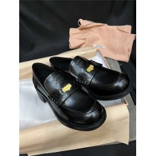 Kari factory shoes Size 34-41 new 