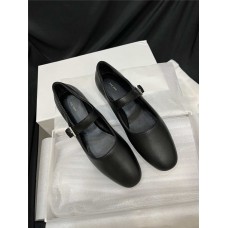 Kari factory shoes Size 34-41 new 