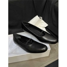 Kari factory shoes Size 34-41 new 