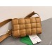 BV  Cassette 19 Medium Brown 19x12x5cm Full Leather