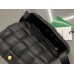 BV  Cassette 19 Medium Black 19x12x5cm Full Leather