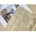BV  Cassette 25 Medium New White 25x15x5cm Full Leather