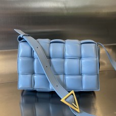 BV  Cassette 23 Medium Blue 23x15x5cm Full Leather