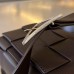 BV  Cassette 23 Medium Black 23x15x5cm Full Leather