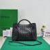 BOTTEGA VENETA Intrecciato bag  small 19*25*10.5cm