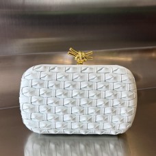 BV  Knot bag 20x12x5.5cm