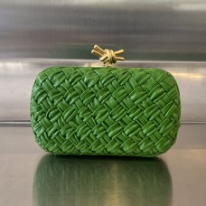 BV  Knot bag 20x12x5.5cm