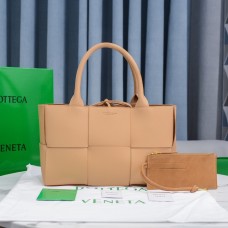 BV  Slip tote large 36*24*12cm lambskin