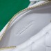 BV  Gemelli lambskin 24.5x19x7cm