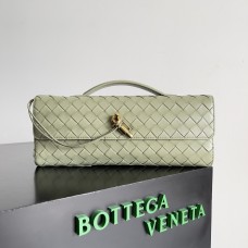 BOTTEGA VENETA Andiamo 31*13*3cm