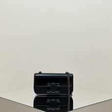 Celine Triomphe Canvas Chain Underarm Bag Embossed Black So Black Gold Hardware Model: 197943 Size: 20.5x10.5x4cm