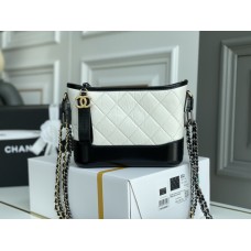 Chanel Gabrielle Hobo White with Gold Hardware Lamb Leather Hass Factory leather 15x20x8cm