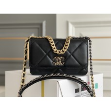 Chanel 19 WOC (Wallet on Chain) in Lambskin Leather, Black, Gold Hardware, Hass Factory Leather, Dimensions: 20x18x9cm.