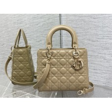 Lady Dior Medium Bag, 24, Apricot, Gold Hardware, Grained Calfskin, Size: 24cm