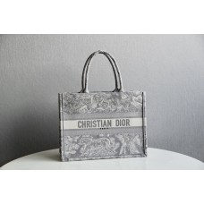 Dior Book Tote, Classic Zoo Oblique Embroidery, Small 26, Size: 26.5x21x14cm