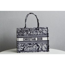 Dior Book Tote, Classic Zoo Oblique Embroidery, Medium 36, Size: 36x27x16cm