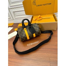 Louis Vuitton Yellow Leather Men's Pillow Bag (M46687) - Keepall Handbag: Monogram Embossed Taurillon Leather, Size - 25x15x11cm