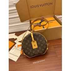 Louis Vuitton BOITE CHAPEAU SOUPLE Bag (M45647): Size - 20x22.5x8cm