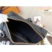 Louis Vuitton M45393 Black Petite Malle Souple Handbag made of Embossed Monogram Empreinte Leather, Size: 20x14x7.5cm