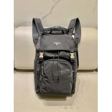 Navy Re-nylon And Saffiano Leather Backpack 2VZ135A   Black  27x45x17cm