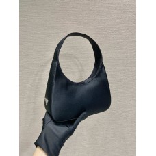 Re-nylon Shoulder Bag Hobo 1BH611   Black  21x16x7.5cm