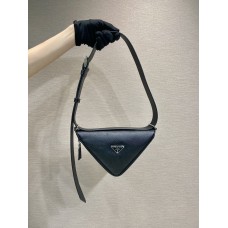Saffiano Leather Belt Bag  triangular bag   White  Black 25  2VL039  calfskin   25x14x9cm   belt size ：138cm